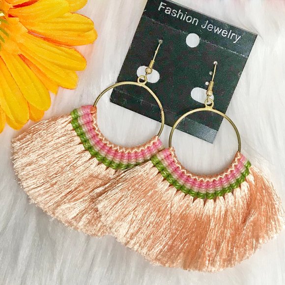 Boho Earrings Fan Tassel Hoop Drop Dangles Peach - Picture 3 of 3